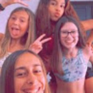 Meet your Posher, Amari